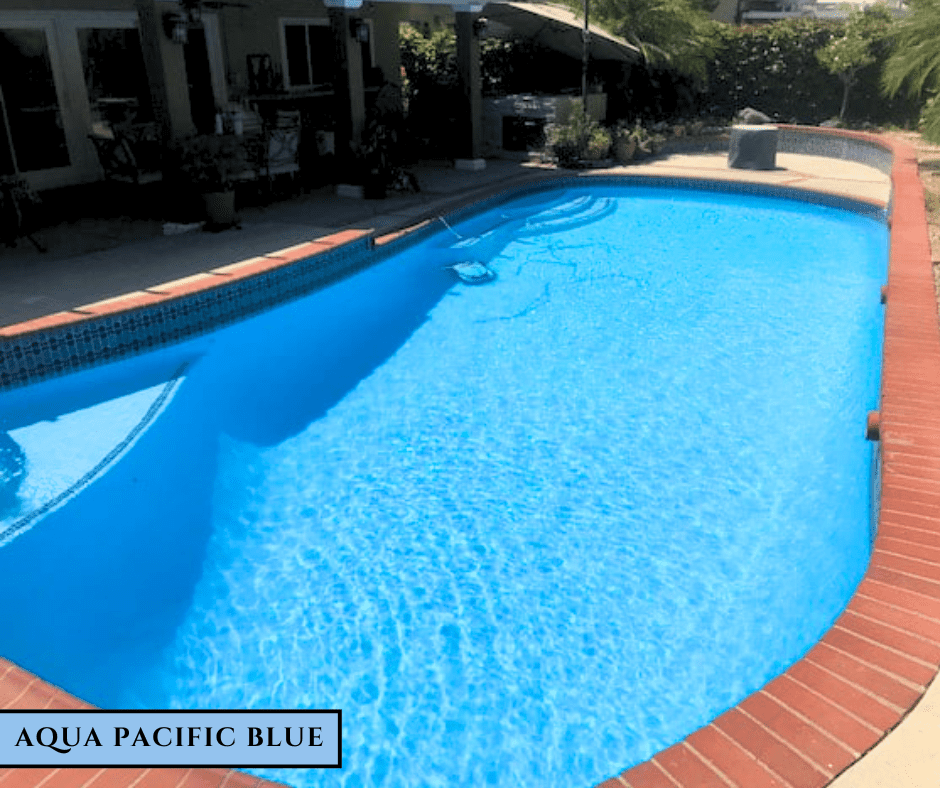 Pool finished in AQUA-GLASS Aqua Pacific Blue